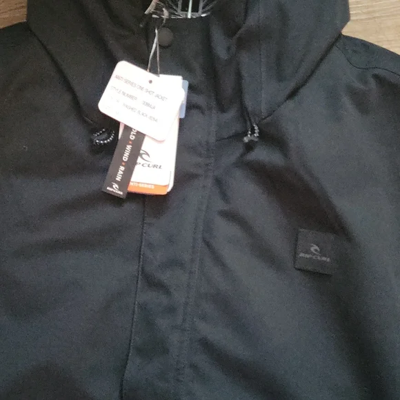 NWT Men's Med Rip Curl Jacket. "Anti-Series One Shot Jacket". Color Washed Black - Picture 3 of 10